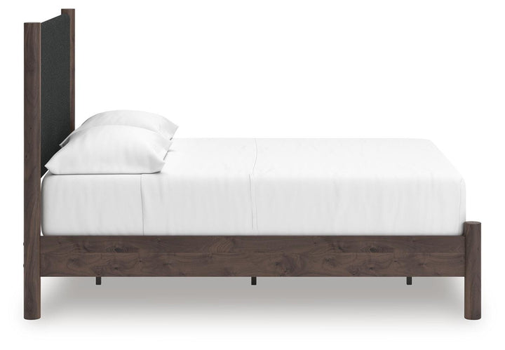 Pamytta Full Upholstered Platform Bed, Dresser and Mirror (11)