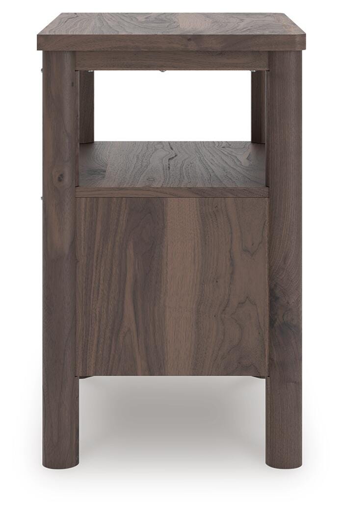 Pamytta King Panel Bed, Dresser, Mirror and Nightstand - Brown (19)