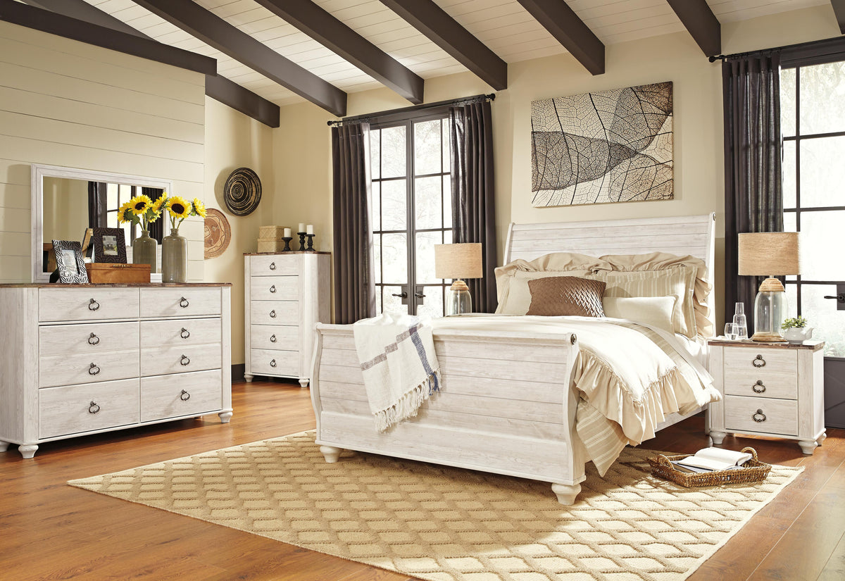 Willowton Queen Sleigh Bed, 2 Dressers, Mirror, Chest and 2 Nightstands - Whitewash (2)