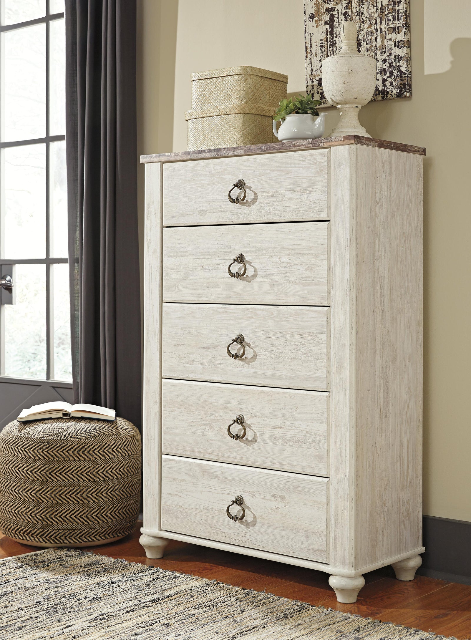 Willowton Chest of Drawers - Beige (2)
