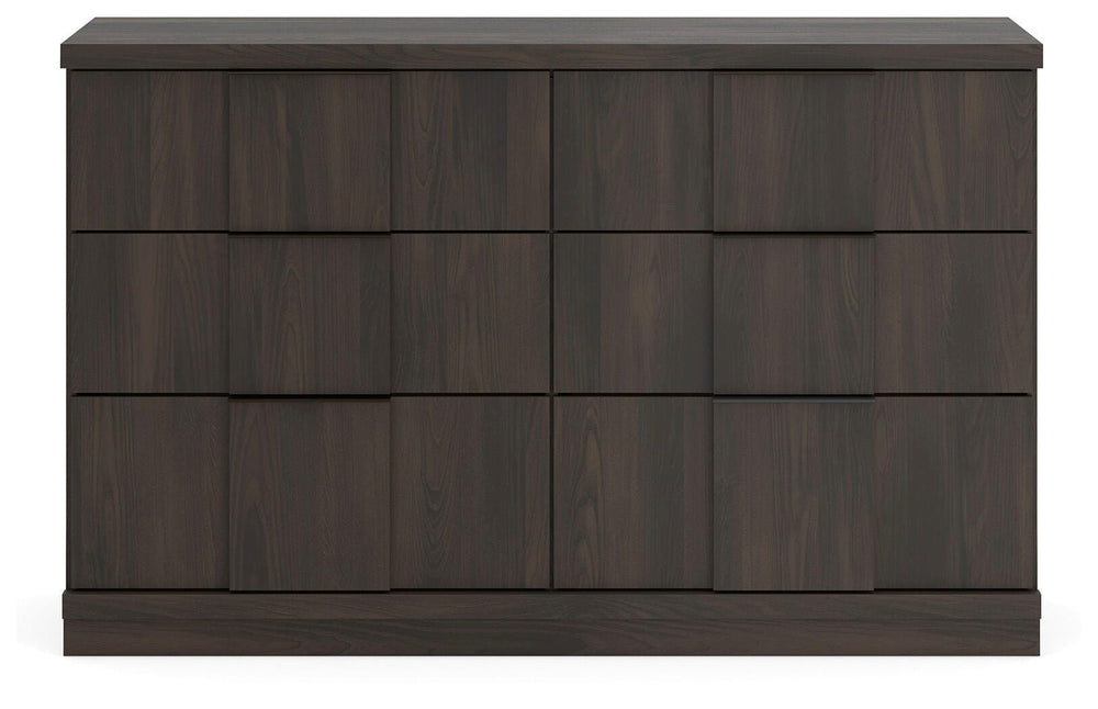 Shaehartin King Panel Bed, Dresser, Mirror and Nightstand