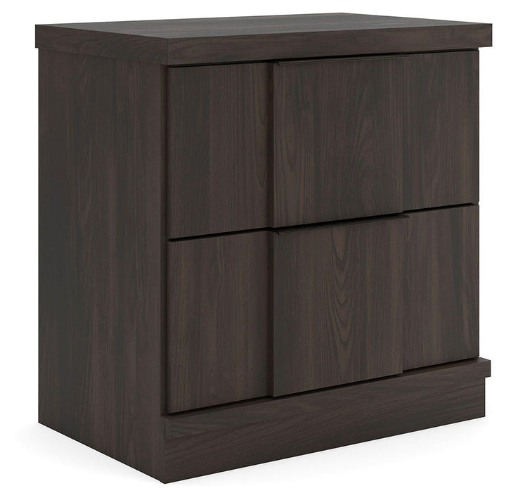 Shaehartin Nightstand - Dark Brown (1)