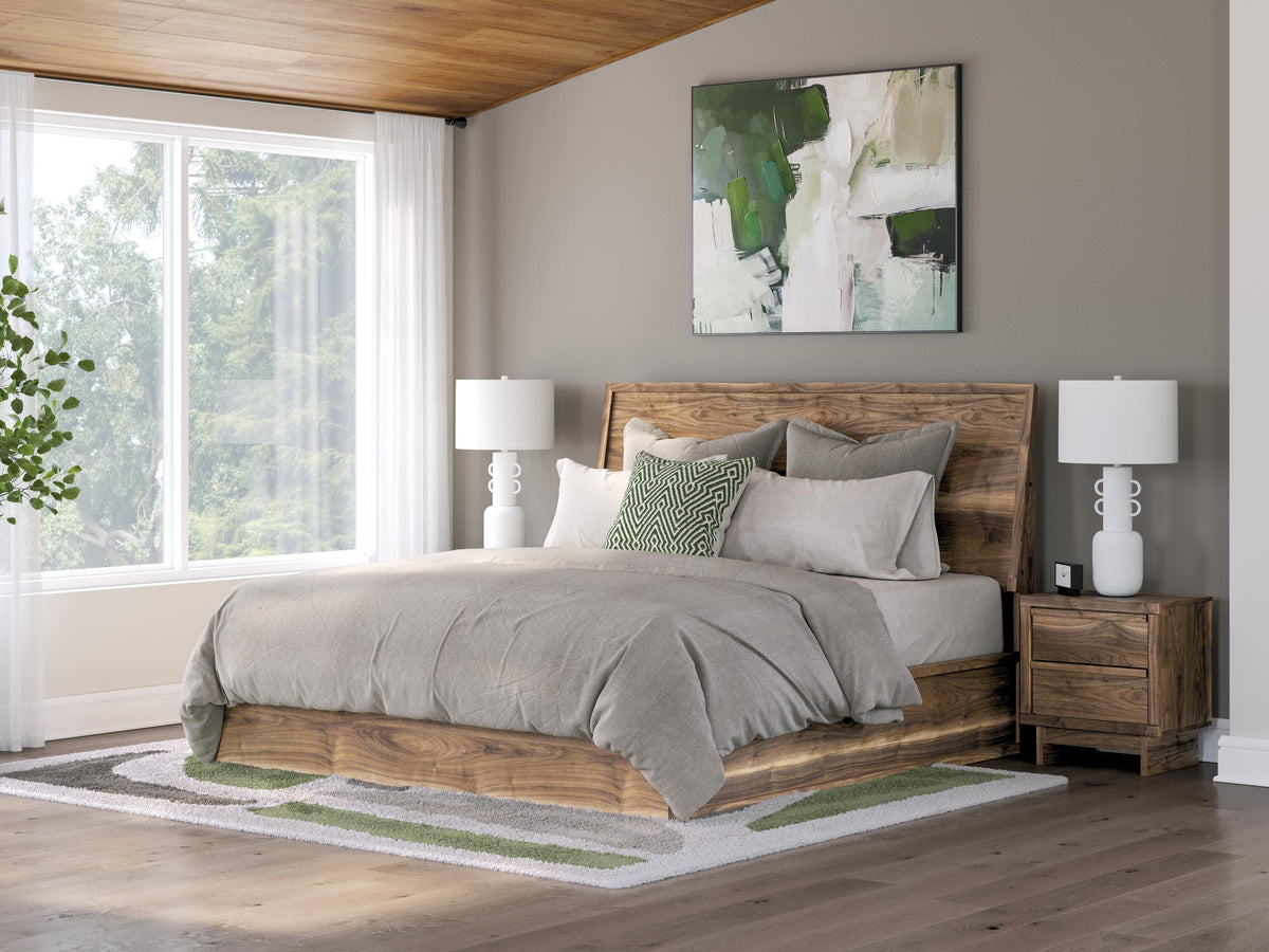 Chirason King Panel Bed - Brown (2)