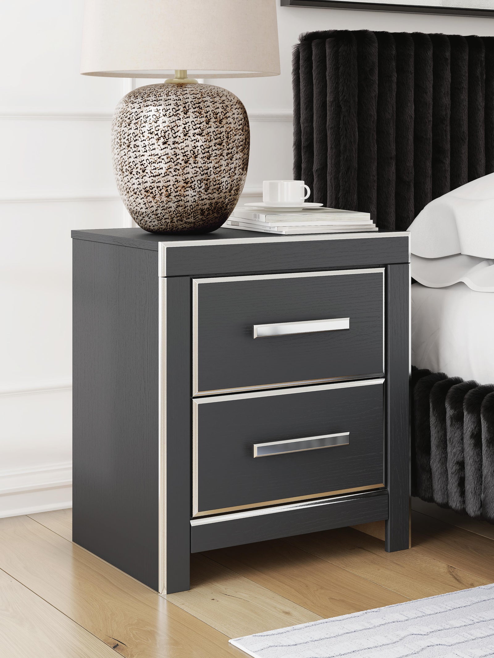 Zuraleus Nightstand - Black (2)