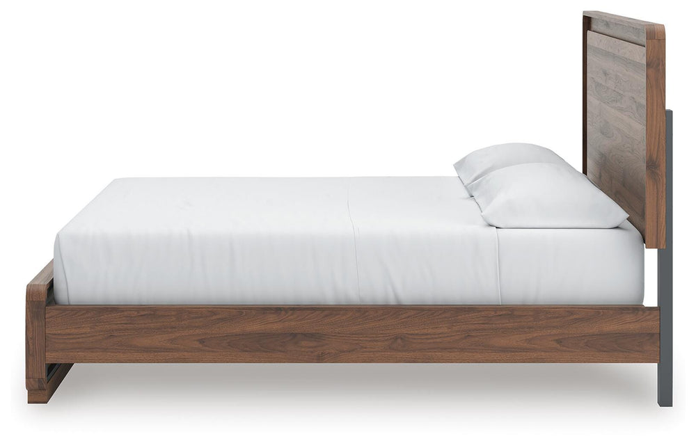 Fortlorn California King Panel Bed - Dark Brown (9)