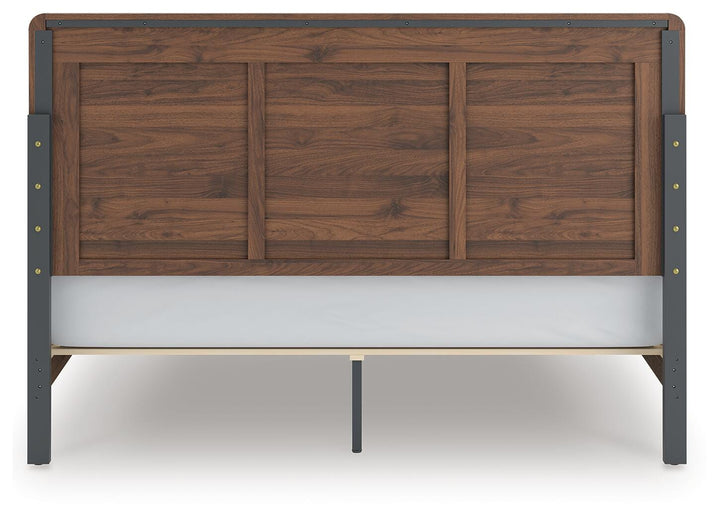 Fortlorn King Panel Bed - Dark Brown (7)