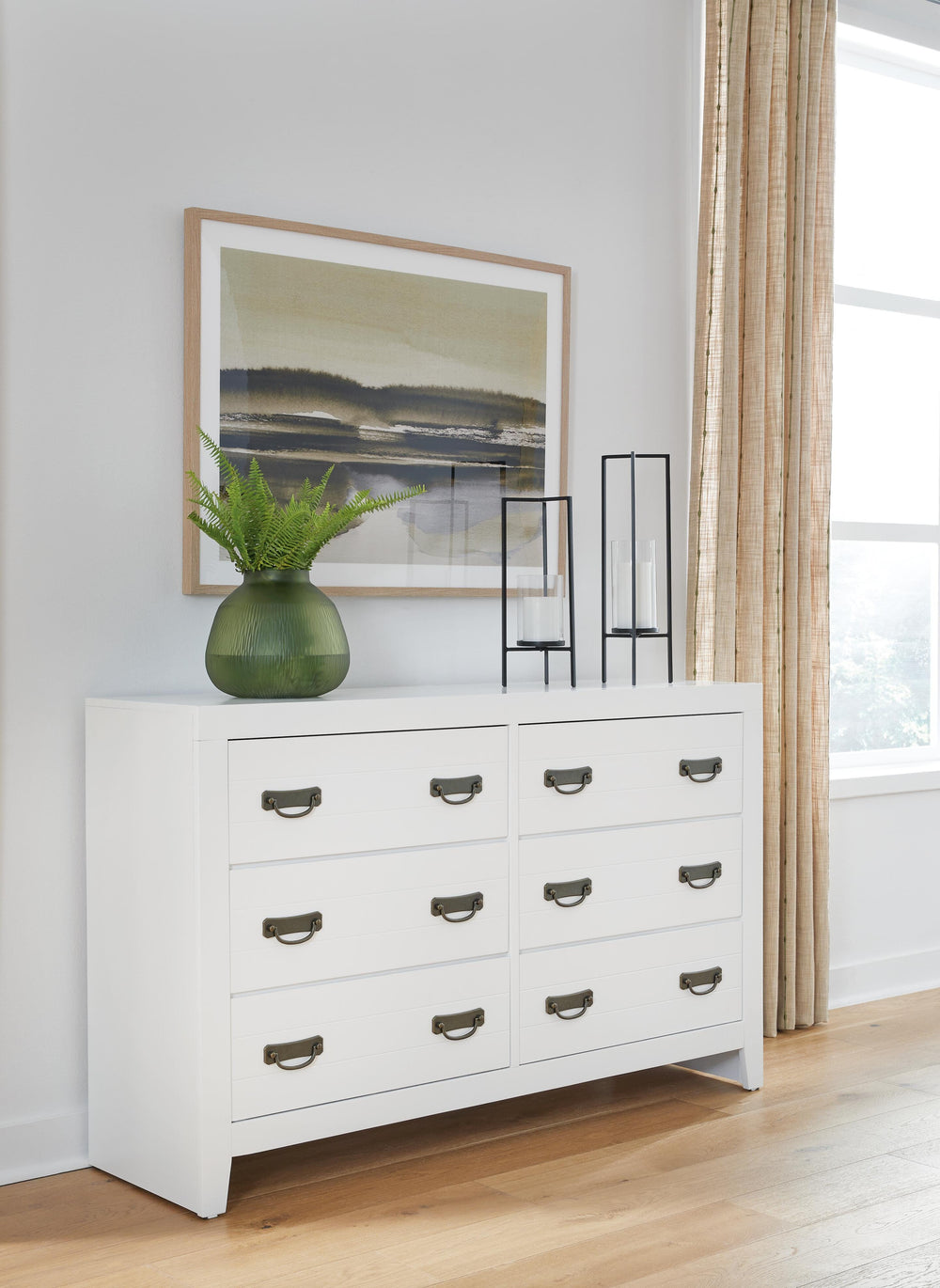 Binterglen Dresser - White (2)