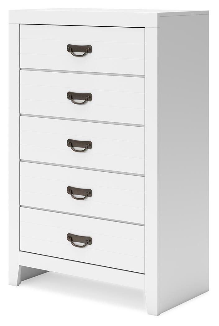 Binterglen Chest of Drawers - White (3)