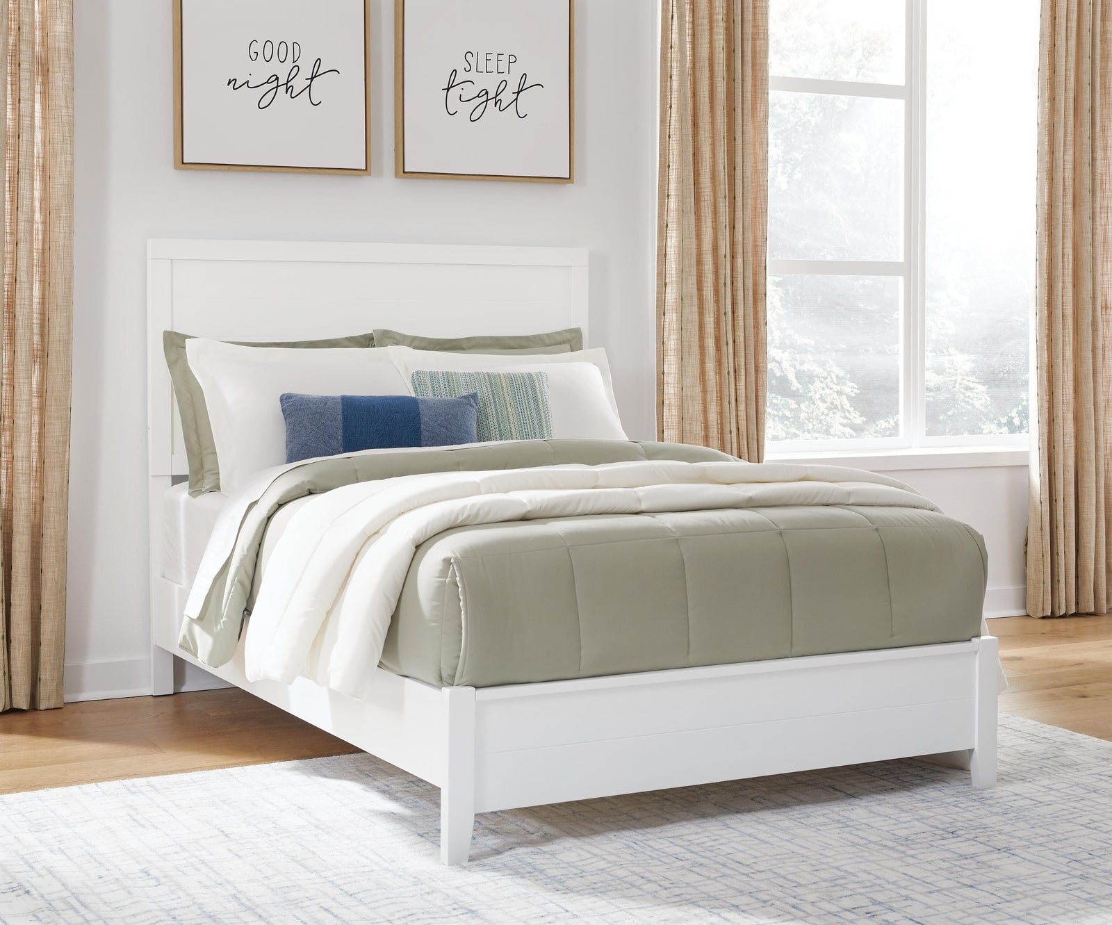 Binterglen Full Panel Bed - White (2)