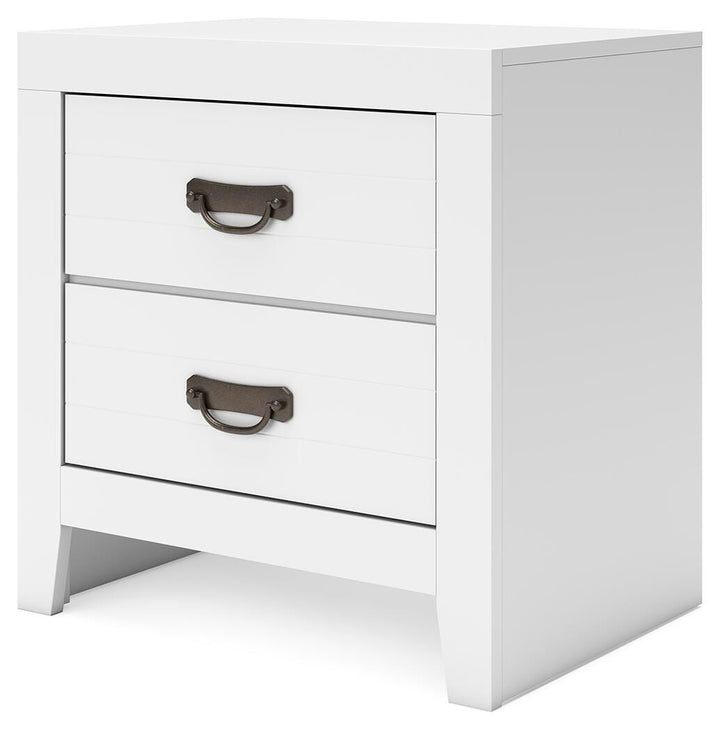 Binterglen Nightstand - White (3)