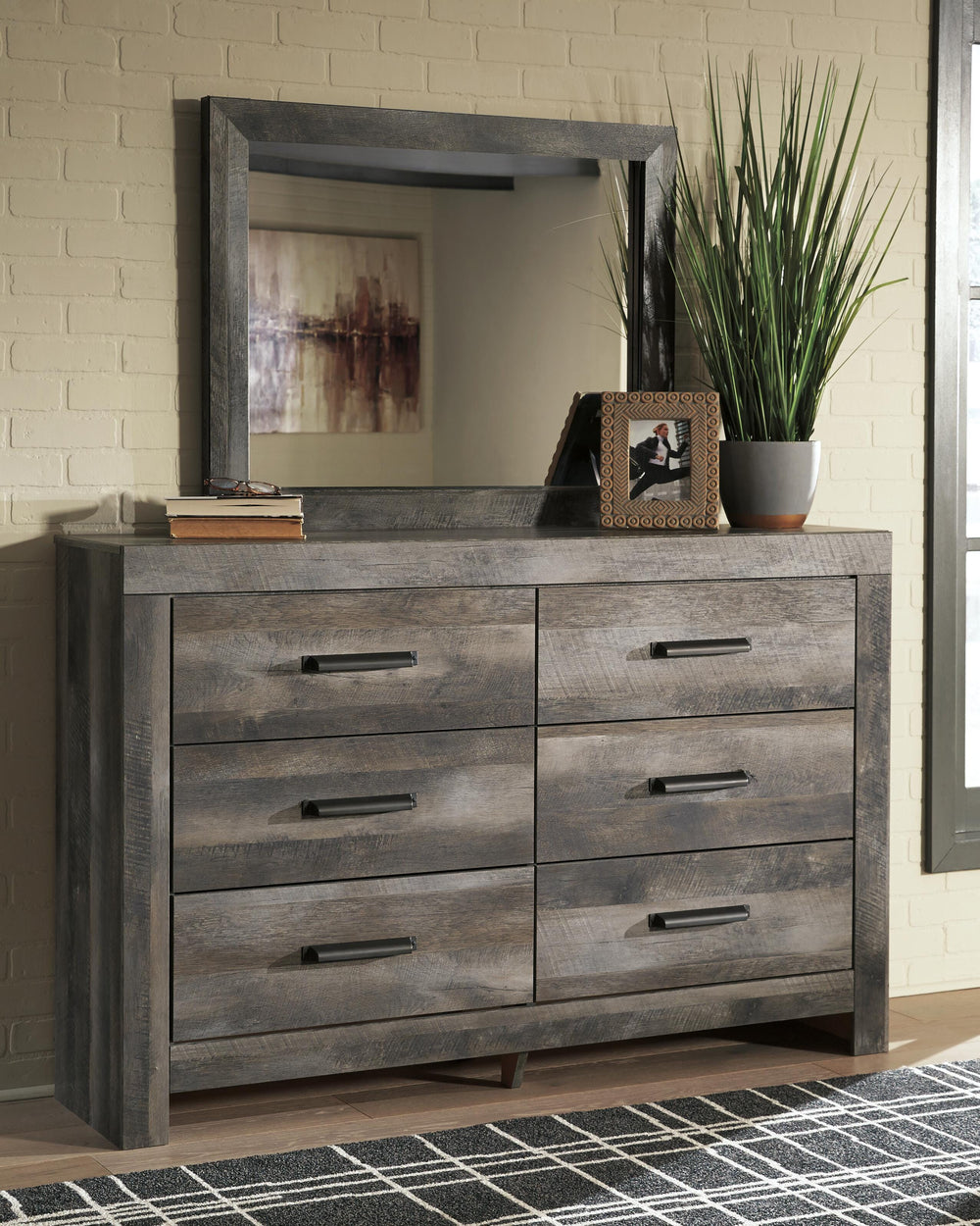 Wynnlow Full Crossbuck Panel Bed, Dresser and Mirror (8)