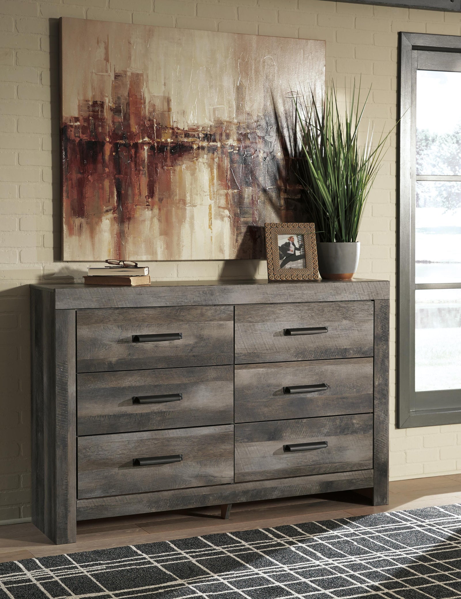 Wynnlow Dresser - Gray (3)
