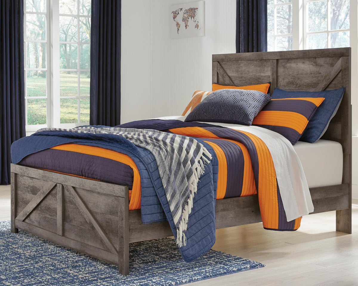 Wynnlow Full Crossbuck Panel Bed - Gray (2)