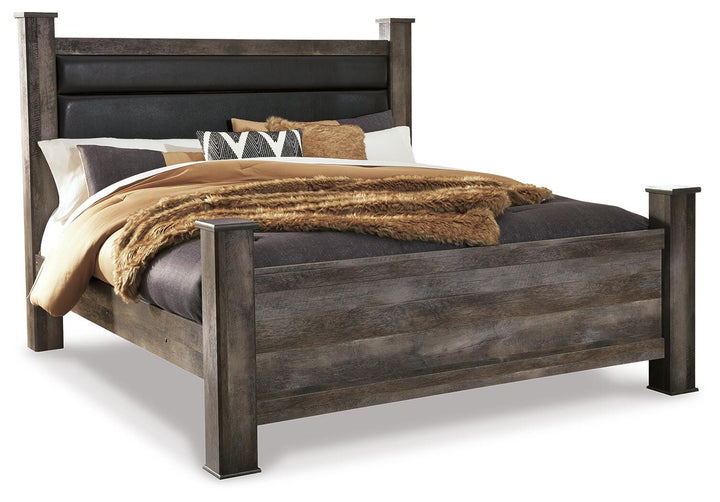 Wynnlow King Poster Bed, Dresser, Mirror and 2 Nightstands - Gray (3)