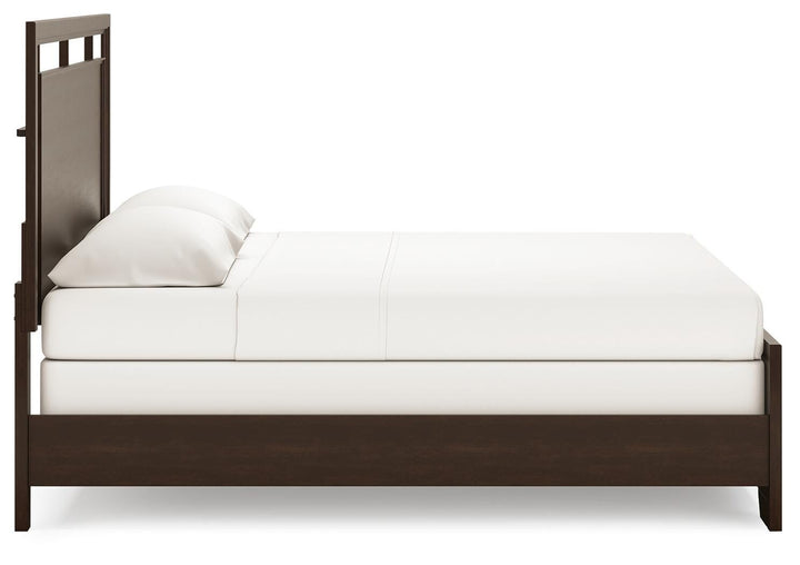 Covetown King Panel Bed - Dark Brown (3)