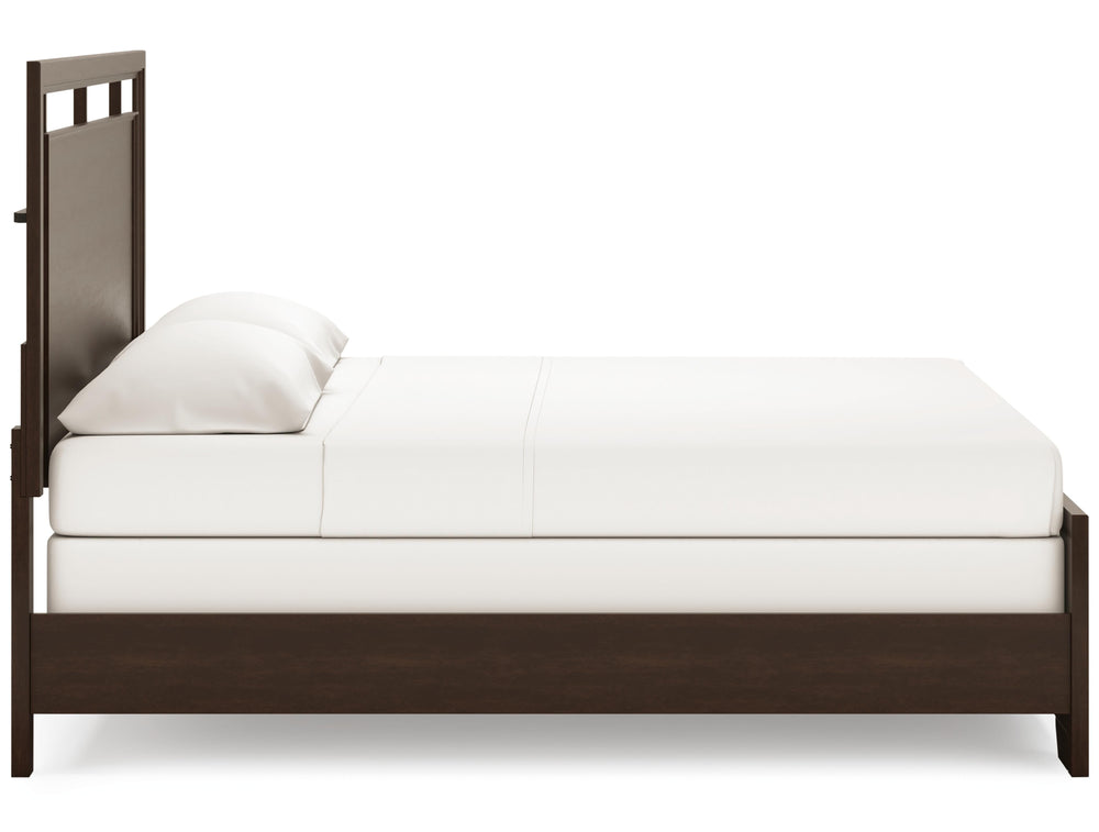 Covetown King Panel Bed, Dresser and Mirror - Dark Brown (8)