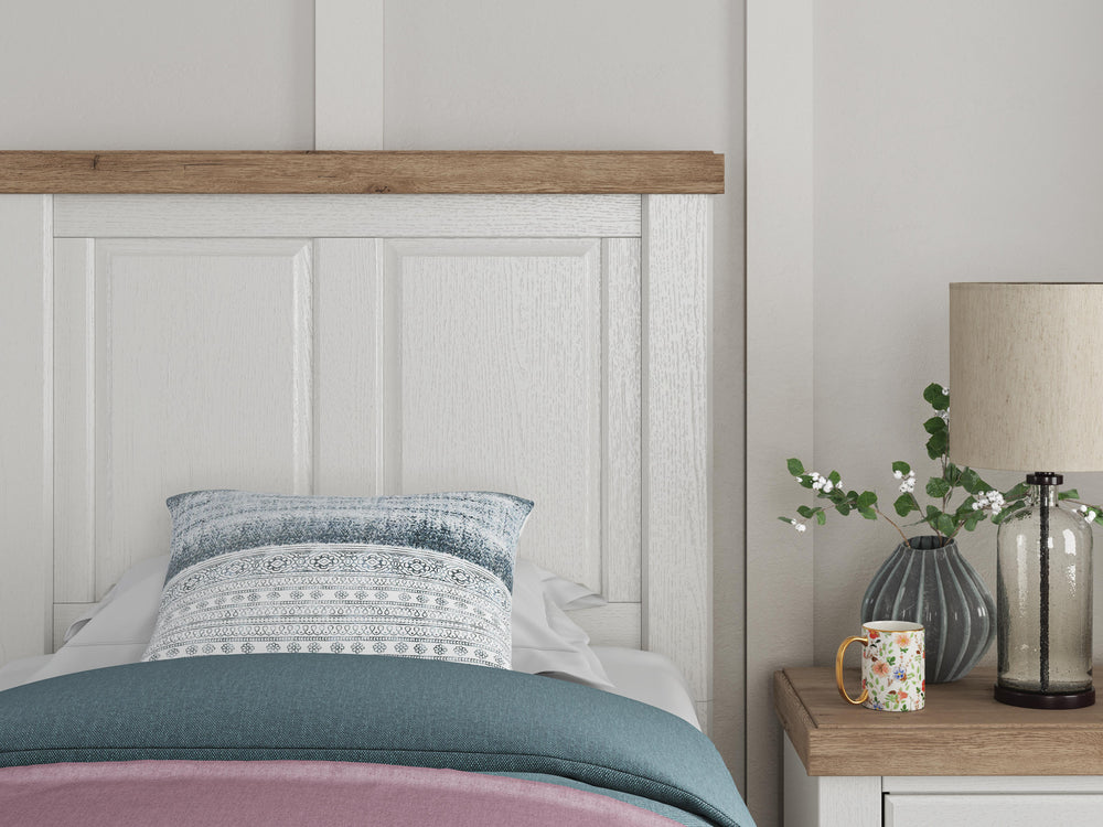 Savonport Twin Panel Bed - White/Brown (9)