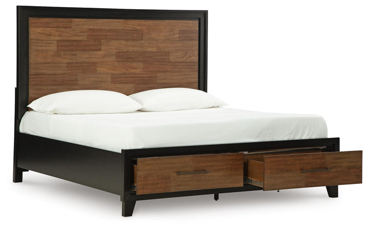 Kraeburn King Panel Storage Bed - Dark Brown (3)