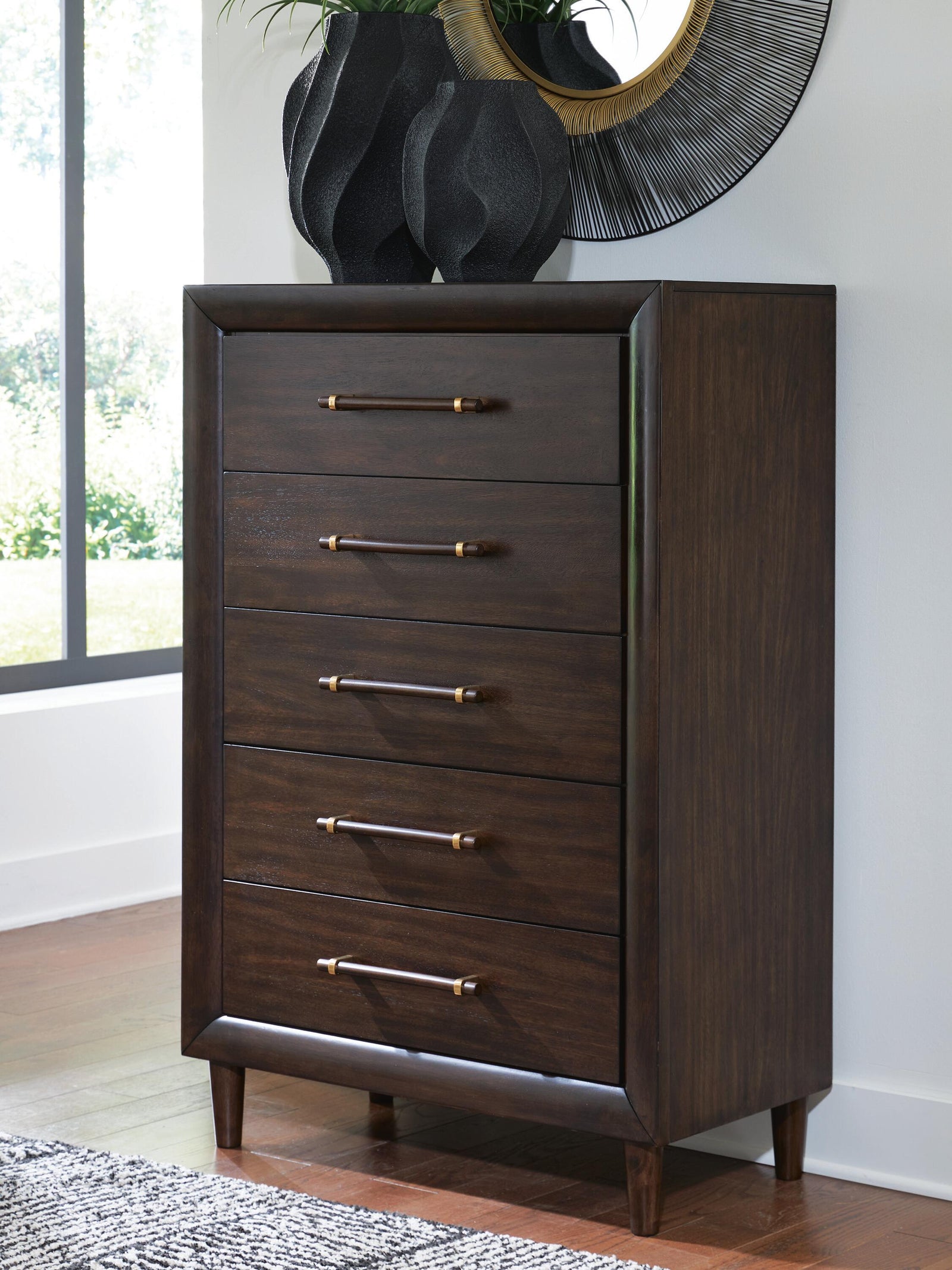 Dantenton Chest of Drawers - Dark Brown (2)