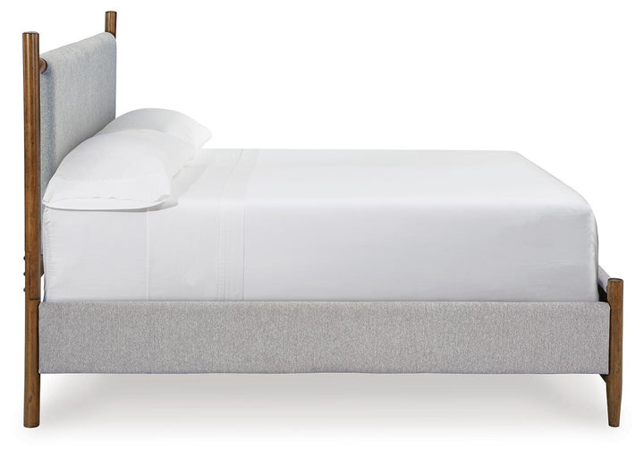 Lyncott California King Upholstered Bed - Dark Brown (4)