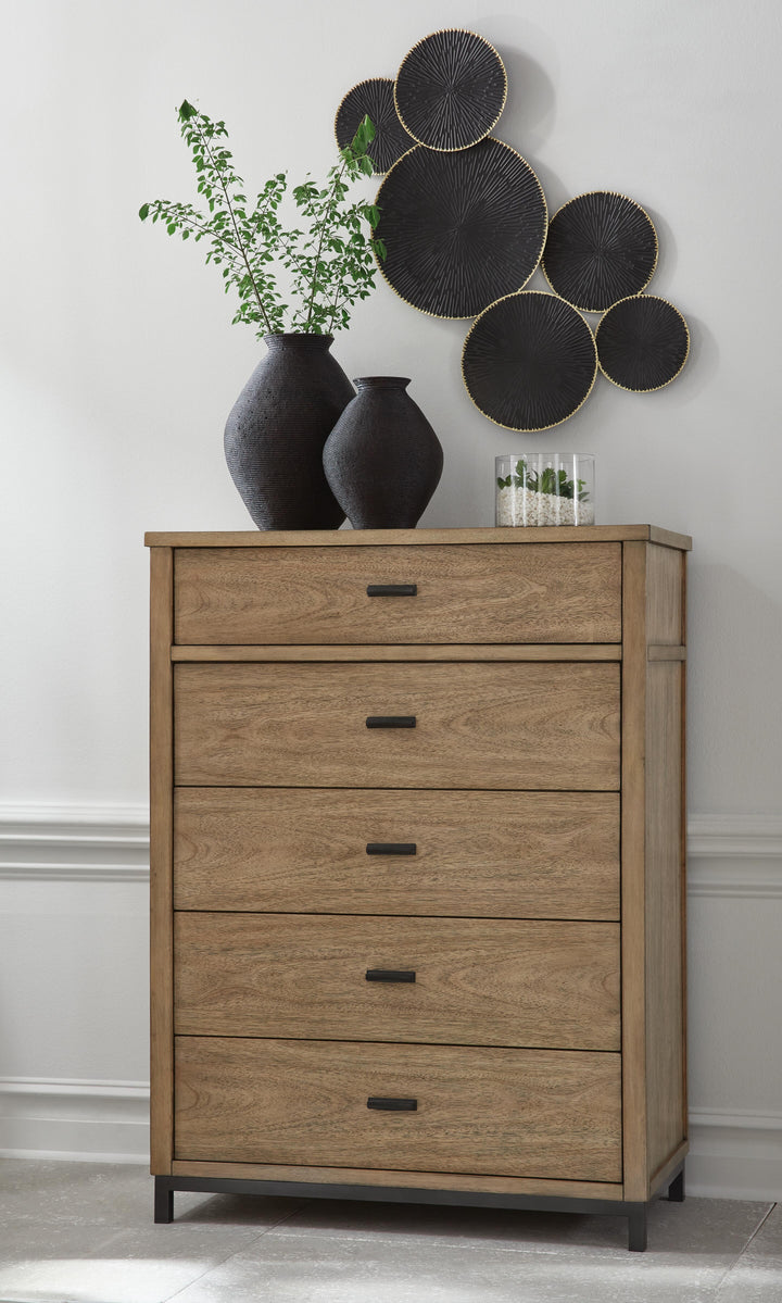 Tomtyn Chest of Drawers - Light Brown (2)