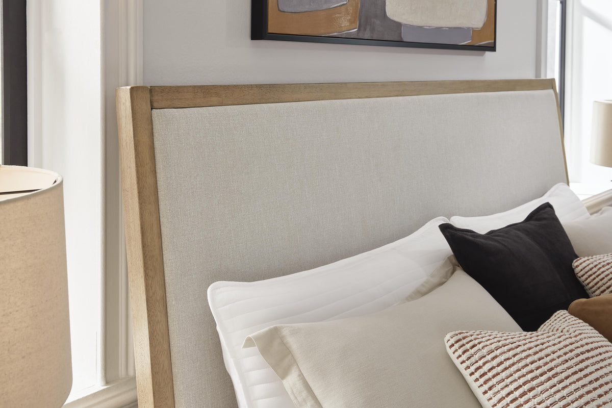 Tomtyn Queen Upholstered Bed - Light Brown (2)