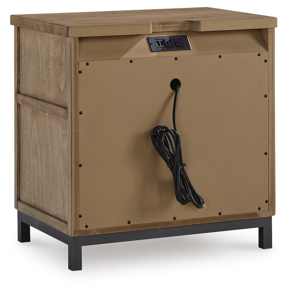 Tomtyn Nightstand - Light Brown (6)