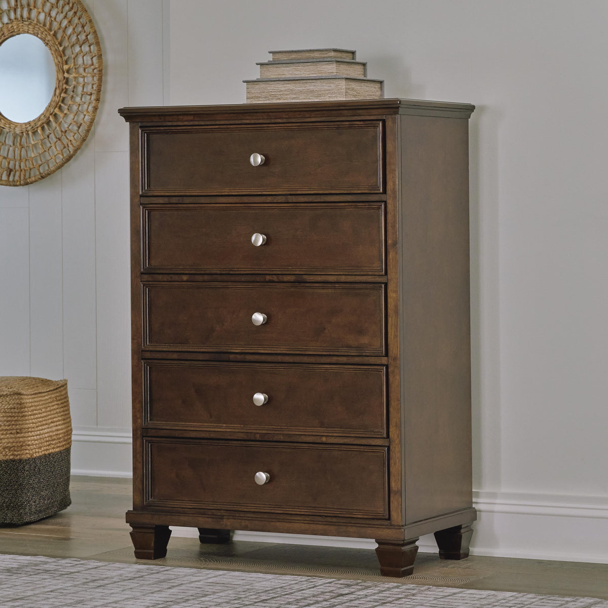 Danabrin Chest of Drawers - Dark Brown (2)