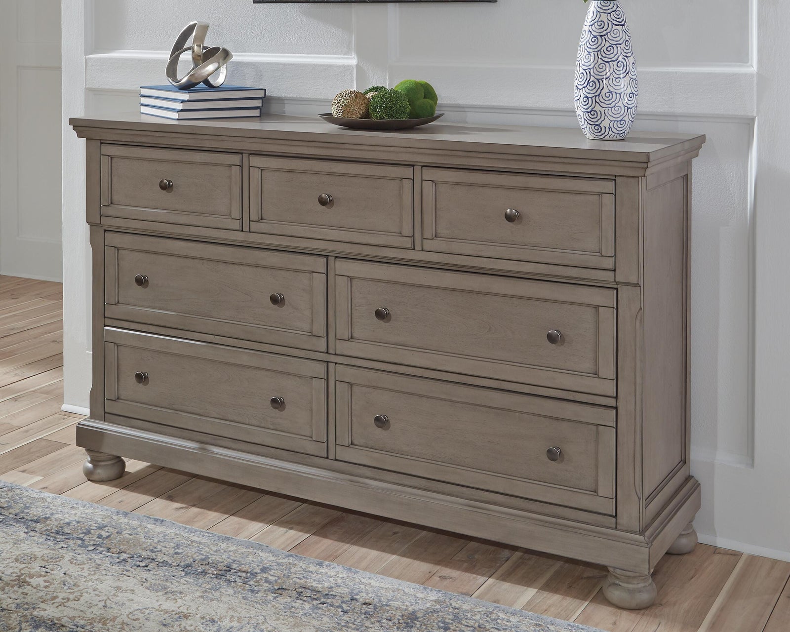 Lettner Dresser - Gray (2)