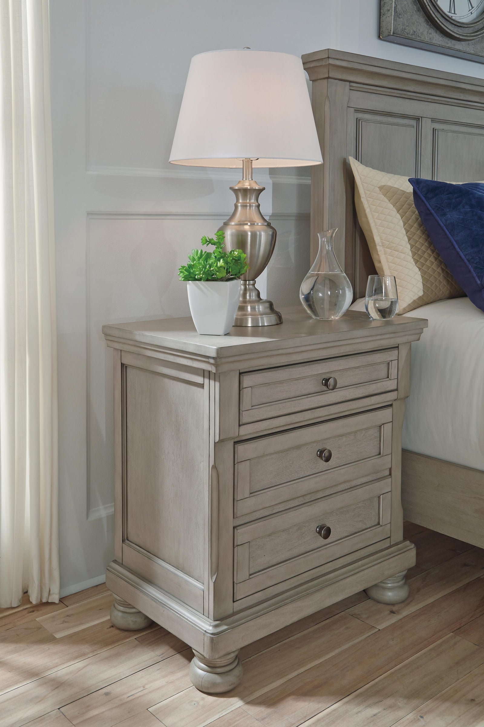 Lettner Nightstand - Gray (2)