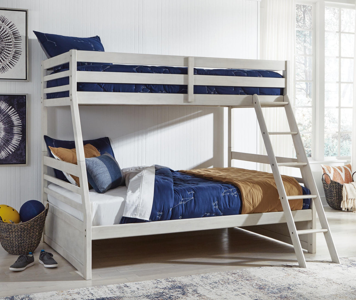 Robbinsdale Twin over Full Bunk Bed - Antique White (2)