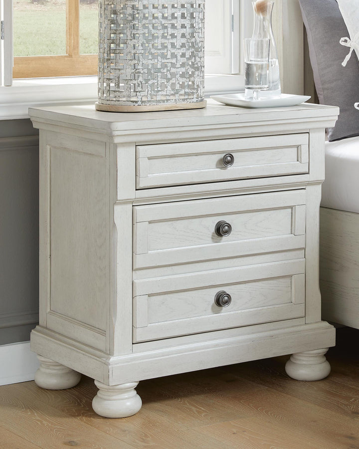 Robbinsdale King Storage Bed and 2 Nightstands - Antique White (13)