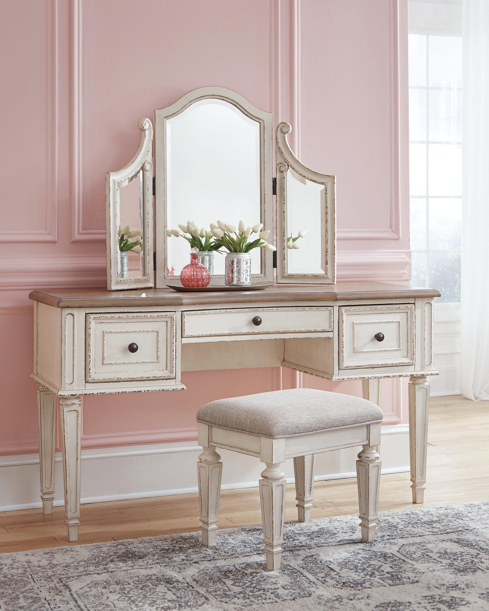 Realyn Vanity and Mirror with Stool - White (2)