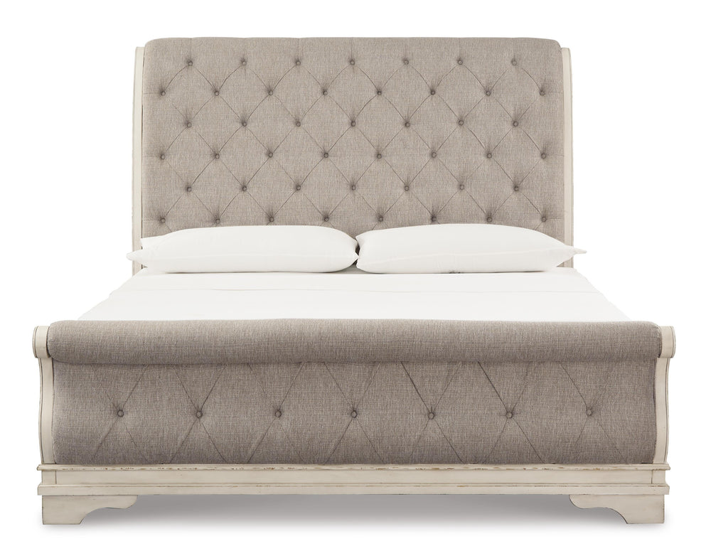 Realyn California King Sleigh Bed - Chipped White (7)