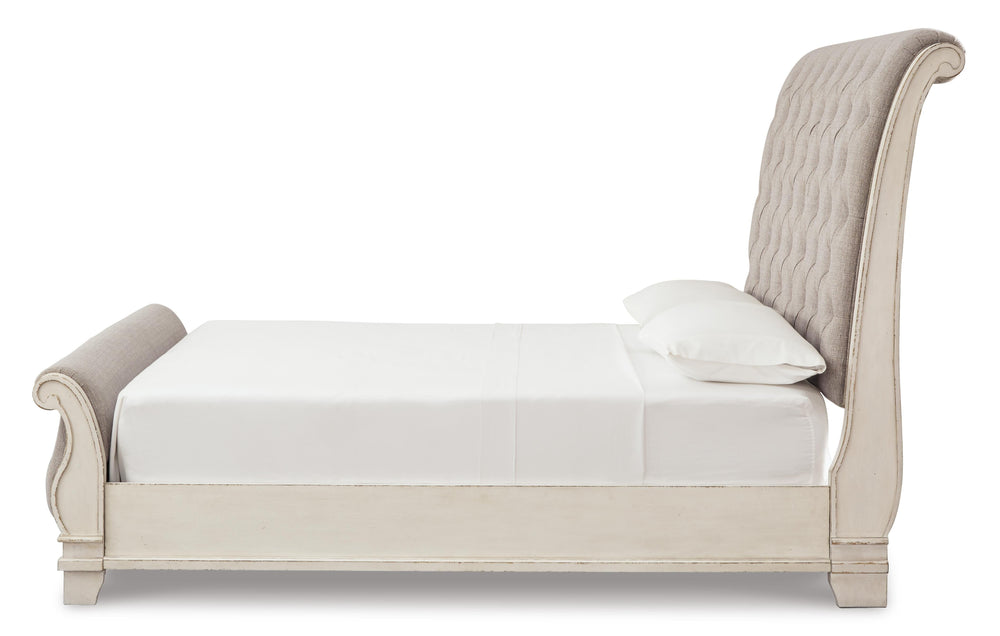 Realyn California King Sleigh Bed - Chipped White (5)