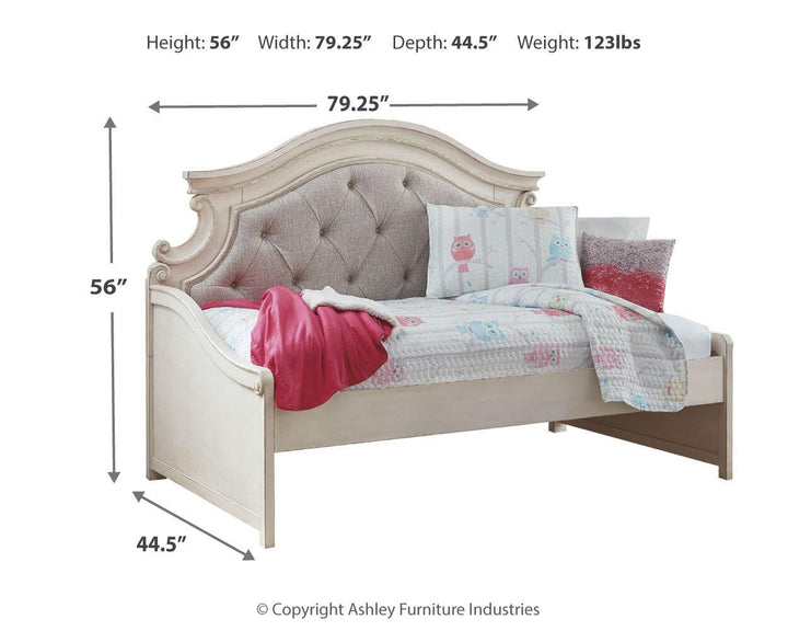 Realyn Twin Day Bed - White (7)