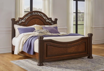 Lavinton California King Poster Bed
