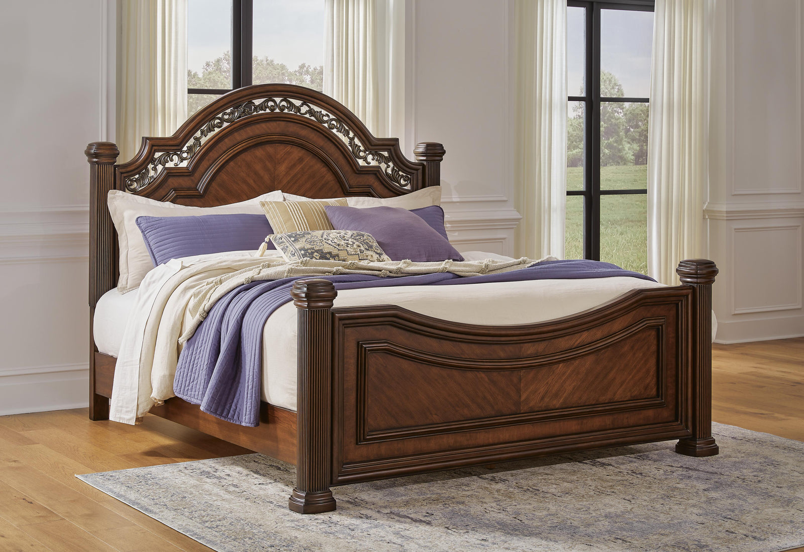 Lavinton Queen Poster Bed - Dark Brown (2)