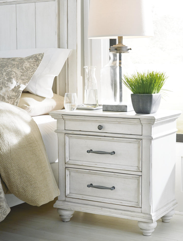 Kanwyn Nightstand - White (2)
