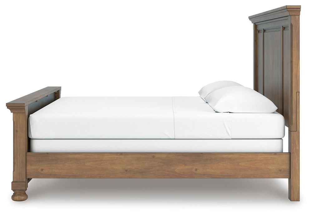 Feddinger King Panel Bed - Light Brown (7)