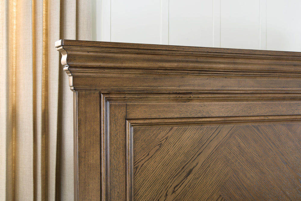 Karallin King Panel Bed - Medium Brown (6)