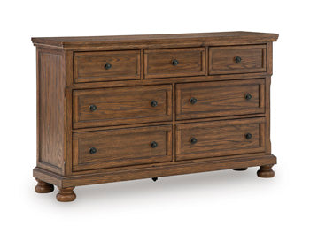 Zackaryn Dresser - Warm Brown
