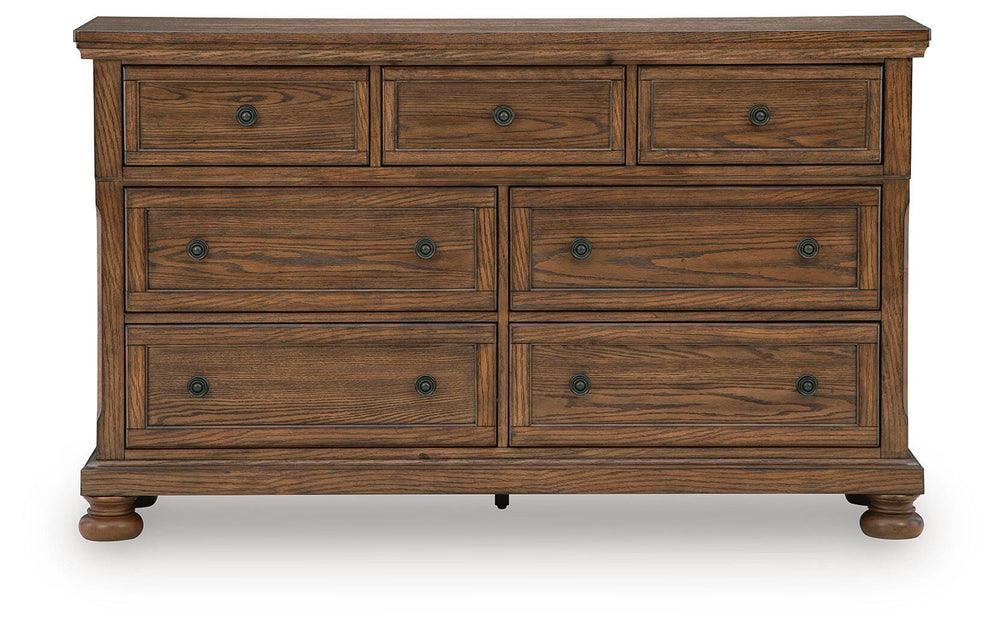 Zackaryn Dresser - Warm Brown