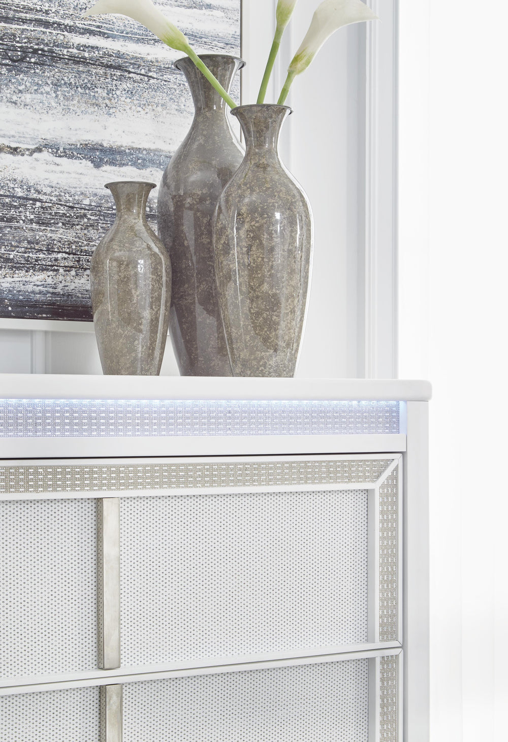Chalanna Chest of Drawers - White (6)