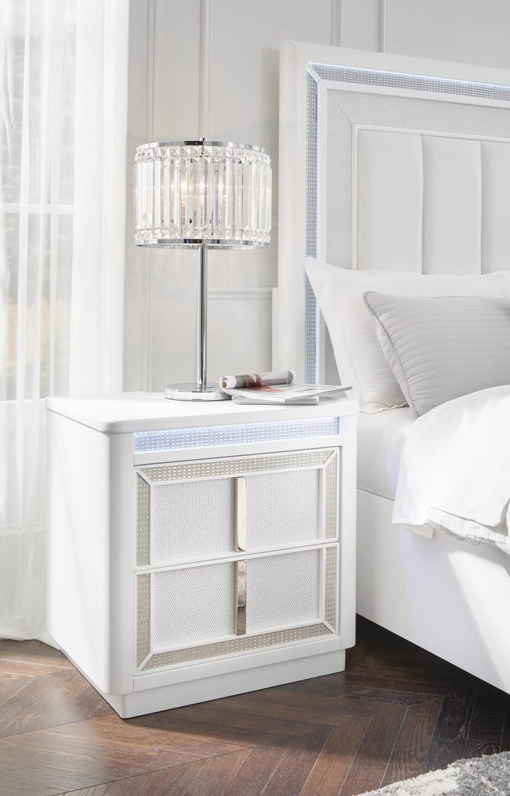 Chalanna Nightstand - White (2)