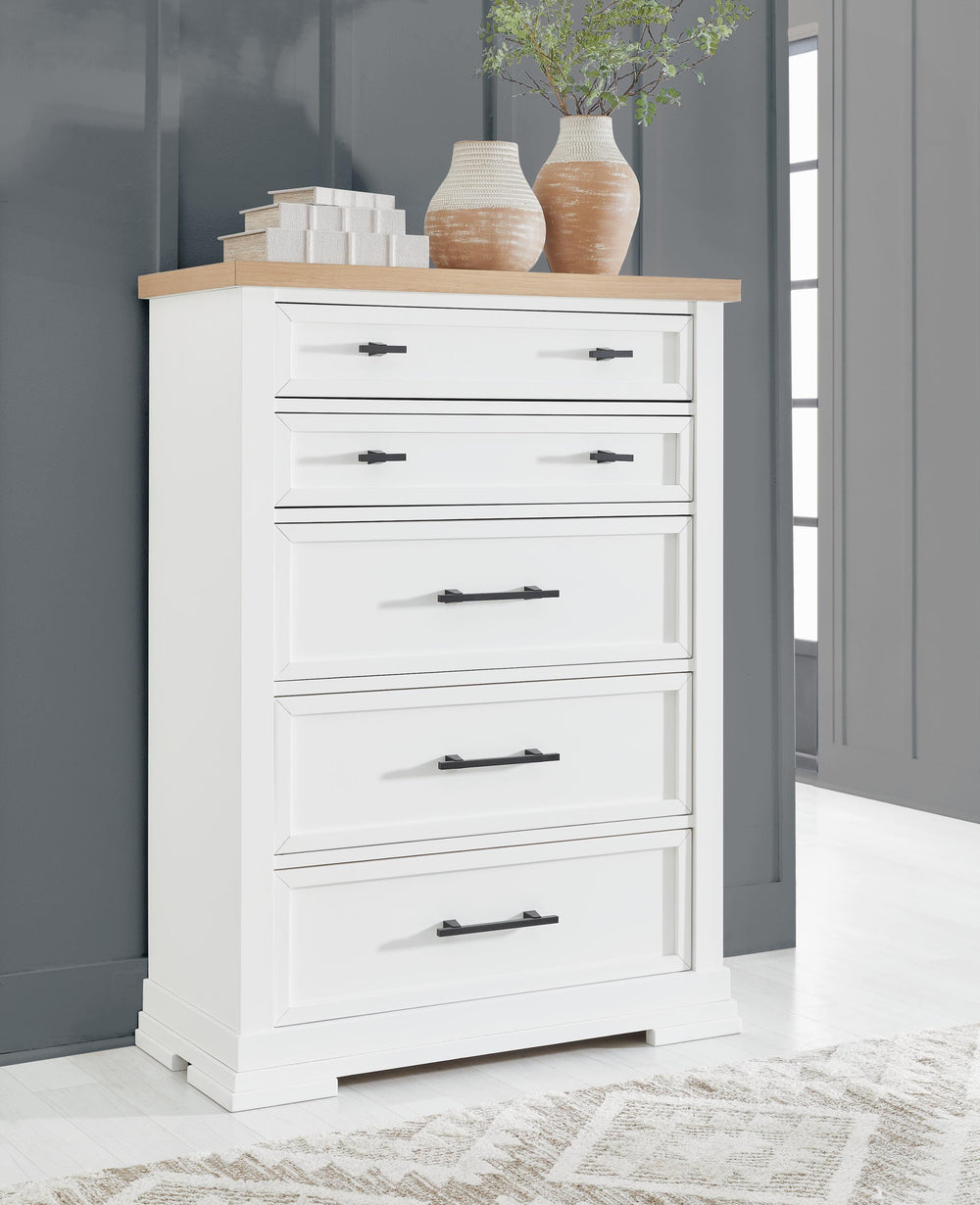 Ashbryn Chest of Drawers - White (2)