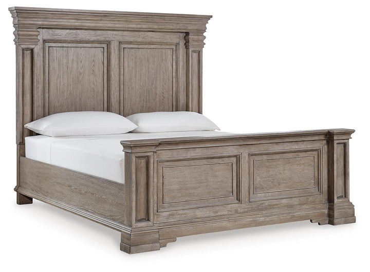 Blairhurst California King Panel Bed - Light Brown (1)