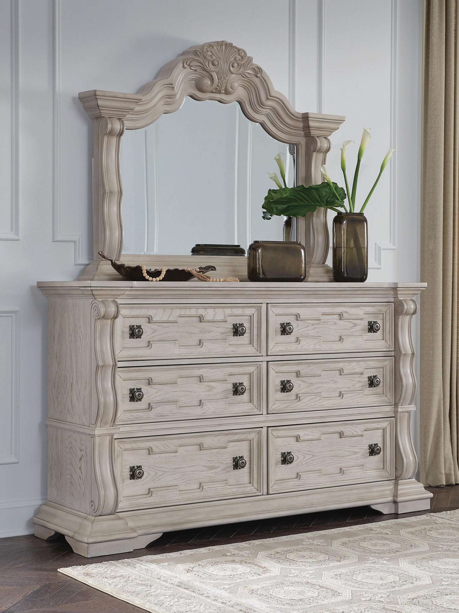 Bruchandi Dresser and Mirror - Gray (2)