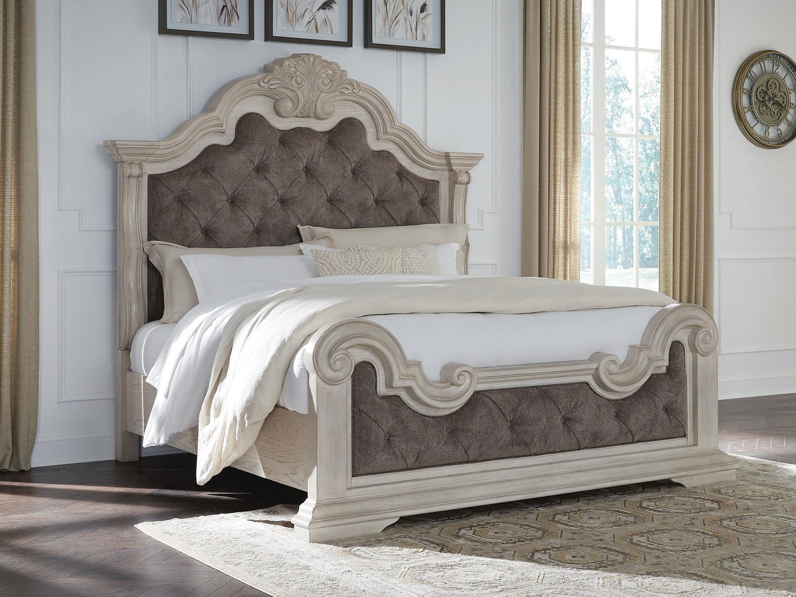 Bruchandi California King Upholstered Panel Bed - Gray (2)