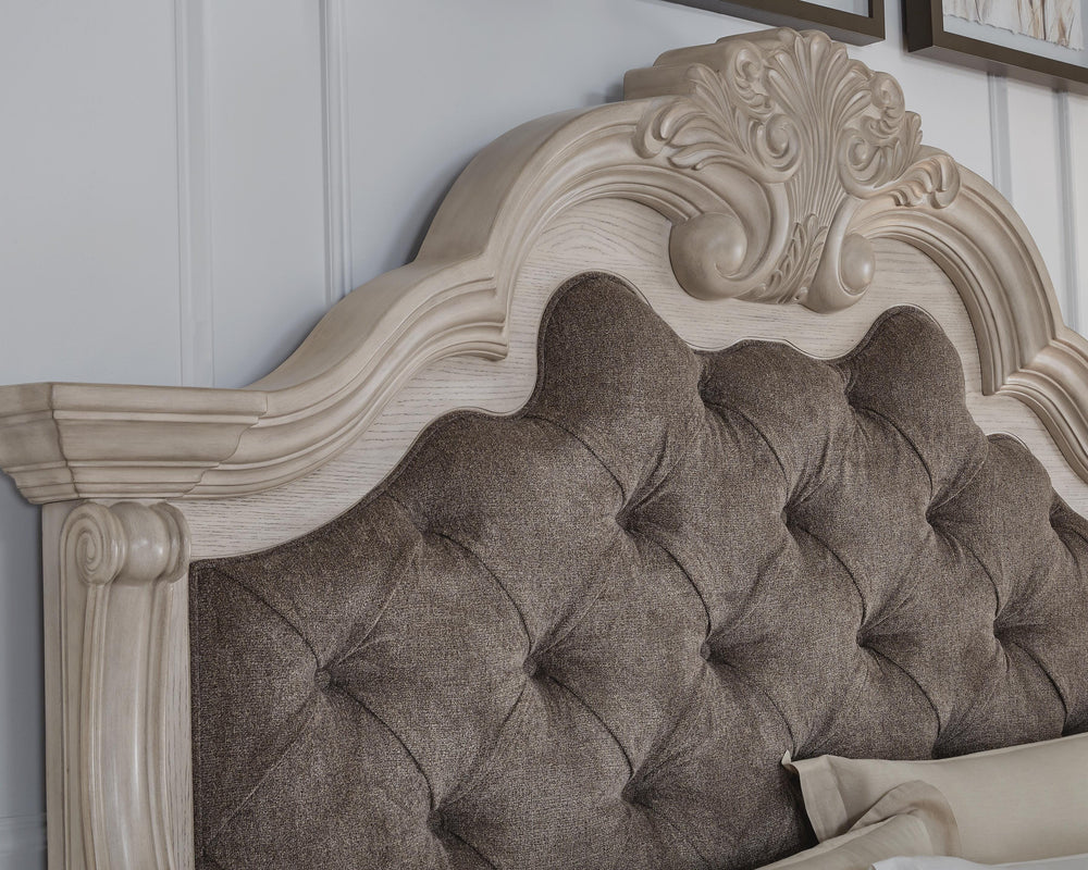 Bruchandi King Upholstered Panel Bed - Gray (6)